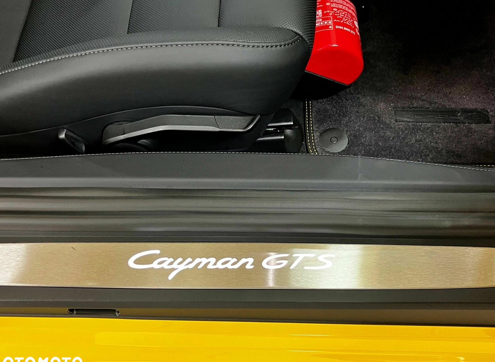 Porsche 718 Cayman cena 559000 przebieg: 2565, rok produkcji 2023 z Poniec małe 781